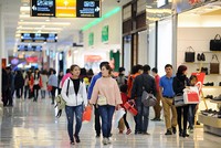 Tăng tốc phục hồi: Phải "kích" vào tiêu dùng và đầu tư tư nhân 